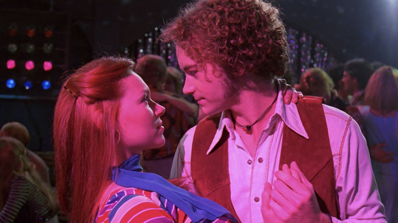 Steven Hyde and Donna Pinciotti at the disco