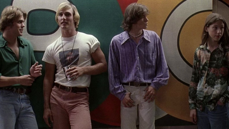 David and his friends hang out in "Dazed and Confused" (1993)