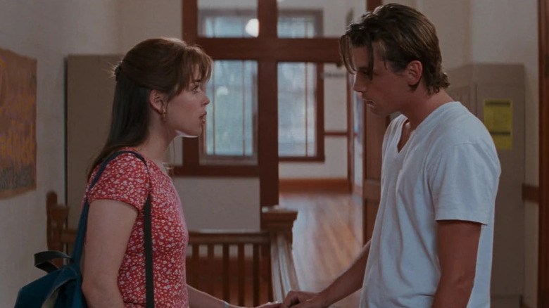 The 11 Most Awkward Love Scenes In '90s Comedies That Still Make Us Cringe