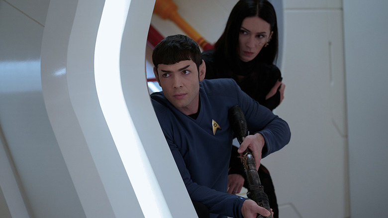 Spock and Dr. Aspen in a corridor