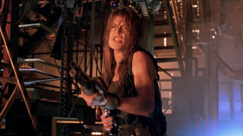 Sarah shooting the terminator