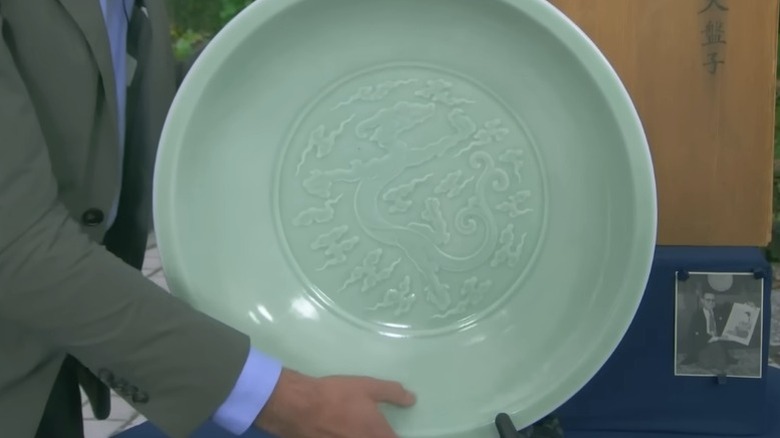 Man holding large Celadon bowl on Antiques Roadshow