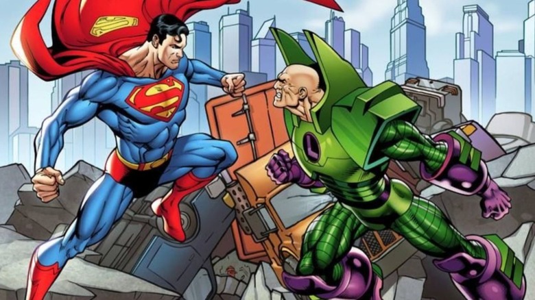 Superman fighting Lex Luthor in his powered armor