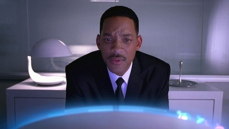 Agent J looking at technology (2012)