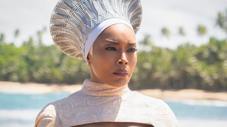 Angela Bassett Black Panther