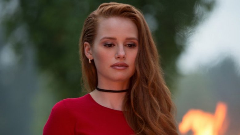 Madelaine Petsch in Riverdale