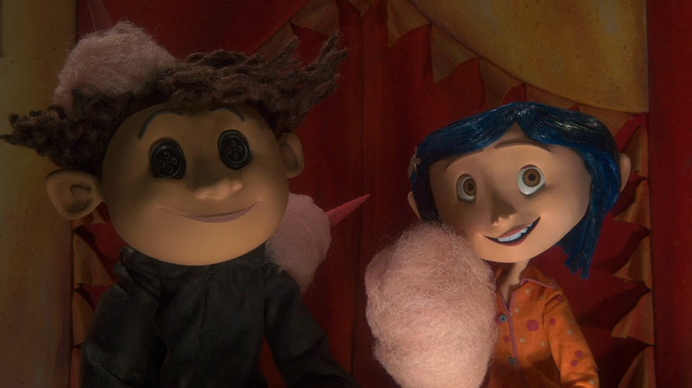 Coraline and Wybie eating cotton candy