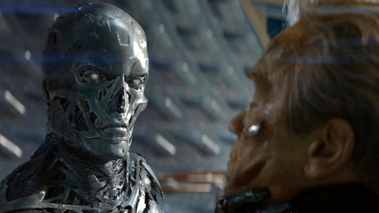 T-3000 holding T-800