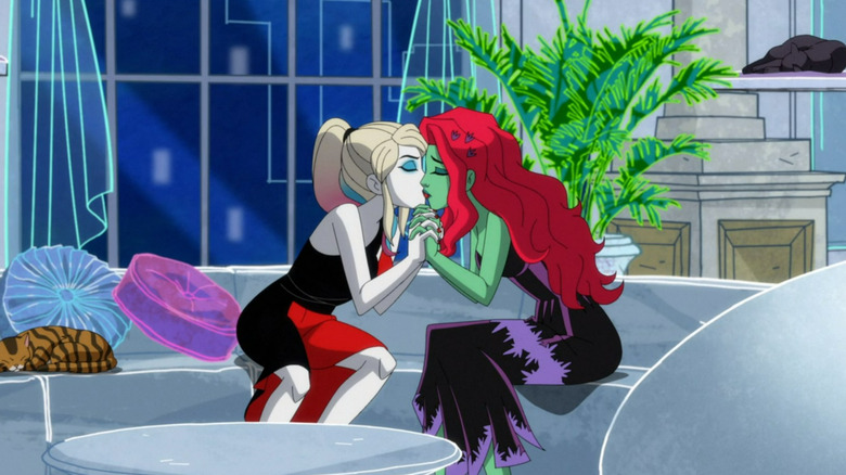 Harley Quinn kissing Poison Ivy