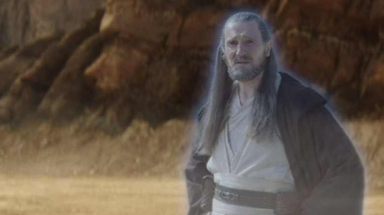 Qui-Gon talking to Obi-Wan