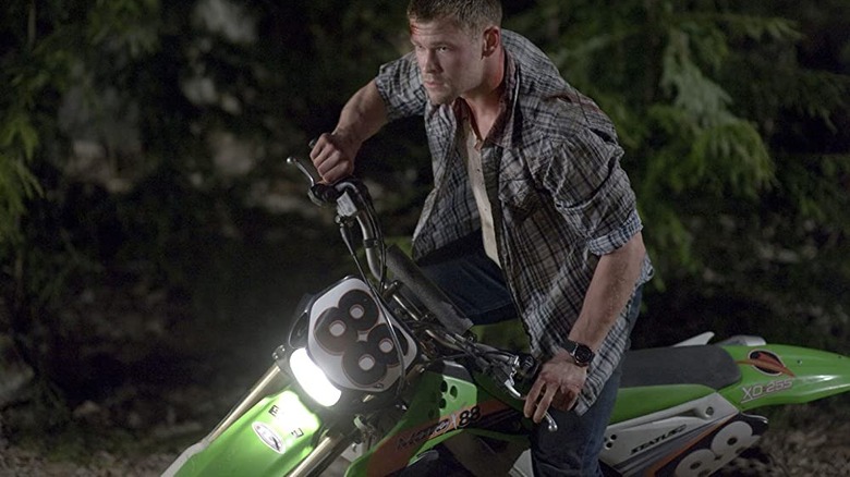 Chris Hemsworth dirt bike escape