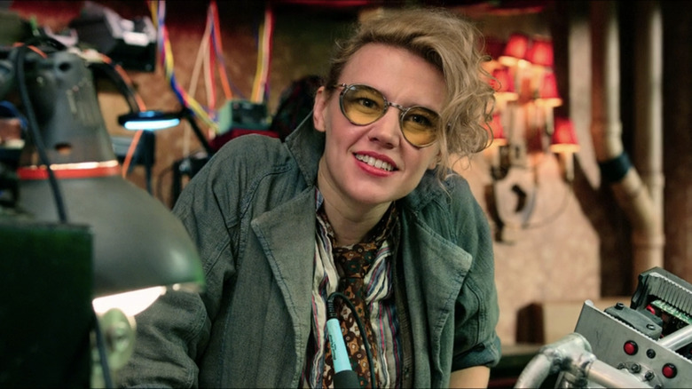 Kate McKinnon with scientific equipment in "Ghostbusters"