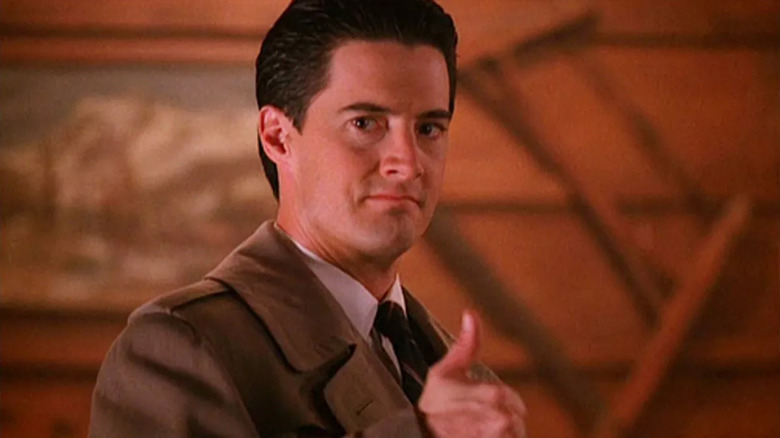Kyle MacLachlan thumbs up