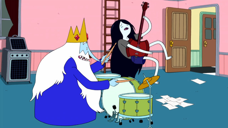 Marceline and the Ice King sing together