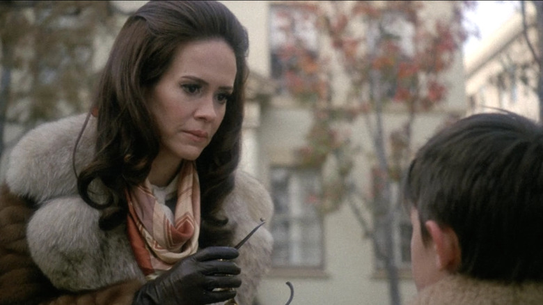 Young Lana Winters talks to Johnny