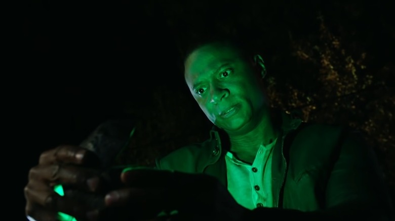 John Diggle discovering the Green Lantern ring