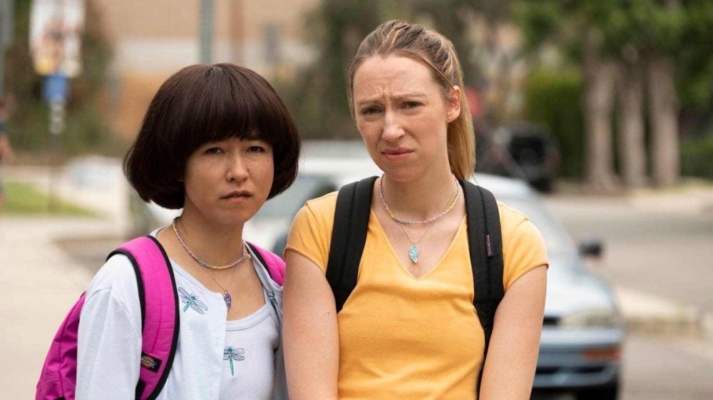 Anna Konkle and Maya Erskine in PEN15