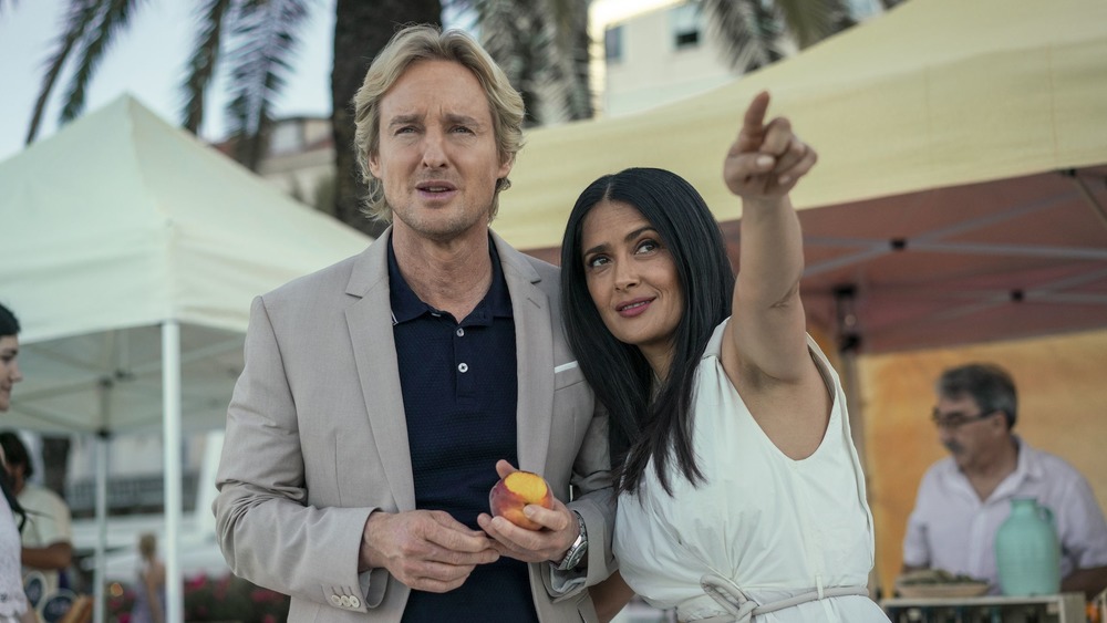 Owen Wilson Salma Hayek pointing