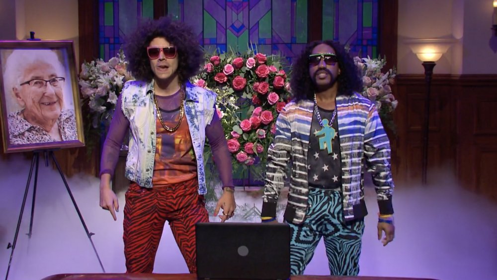 Chris Redd and Harry Styles as funeral DJs on Saturday Night Live