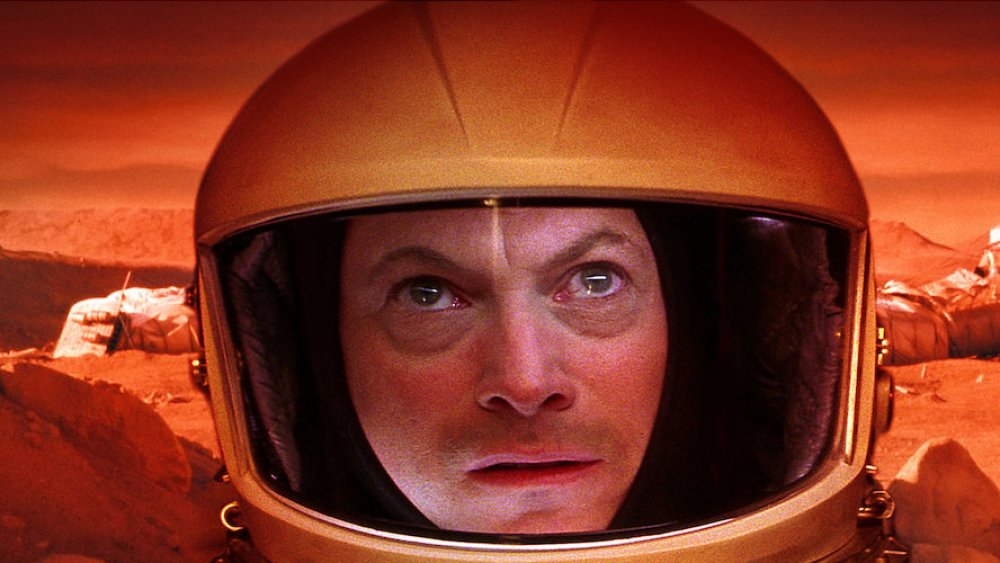 Gary Sinise as Jim McConnell in Mission to Mars