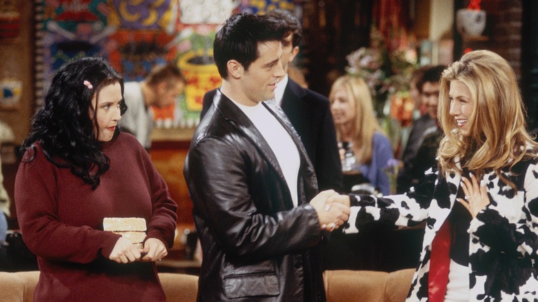 'Fat' Monica, Joey and Rachel meet