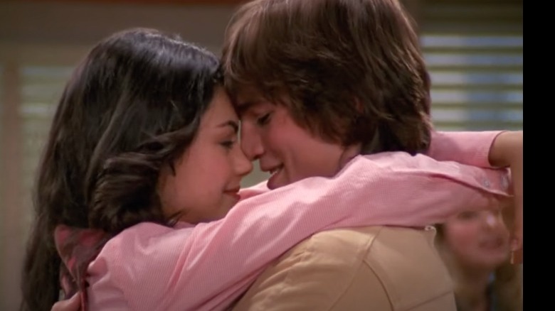 Jackie And Kelso embracing