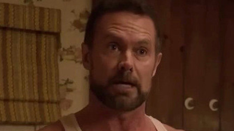 Garret Dillahunt in Sprung