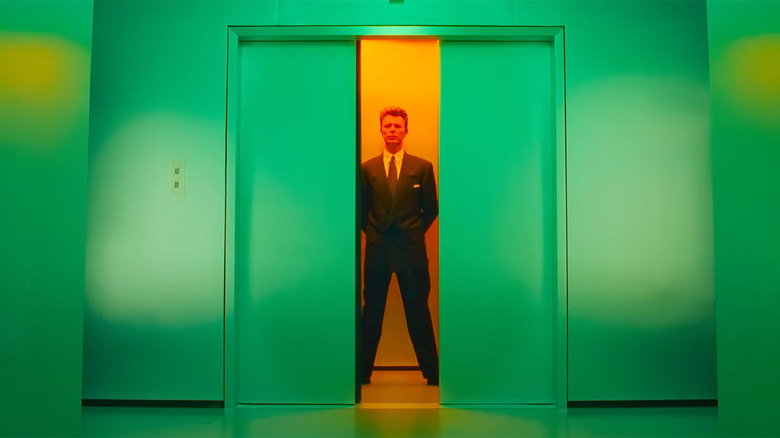 David Bowie in an elevator