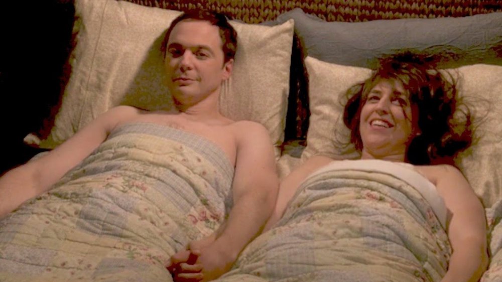 Jim Parsons and Mayim Bialik as Sheldon and Amy on The Big Bang Theory