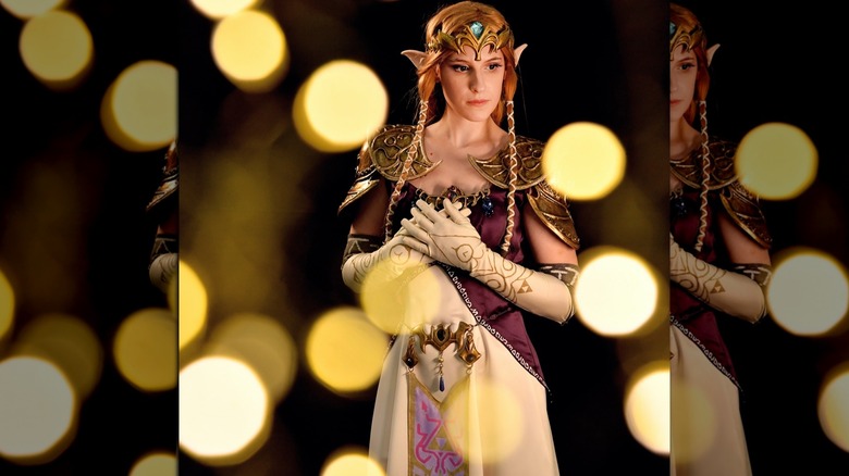 Zelda cosplay lights