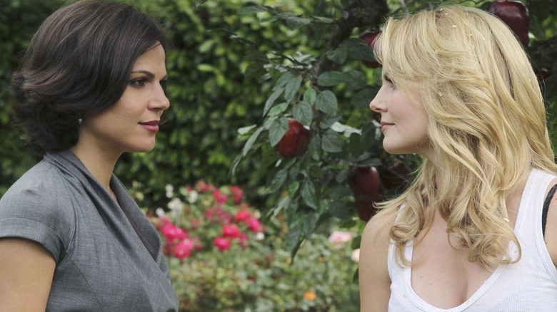 Regina Mills Emma Swan apple tree