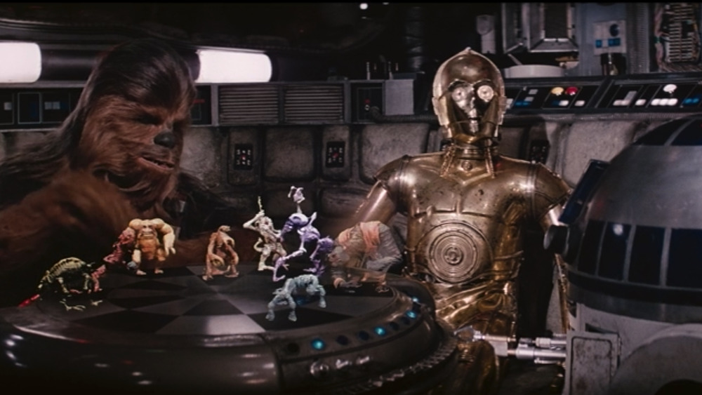 Chewie and R2 play holochess 