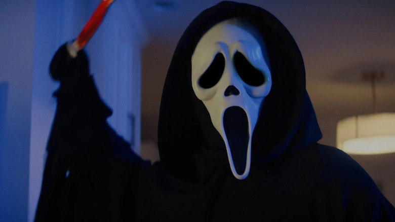 Ghostface holding a bloody knife