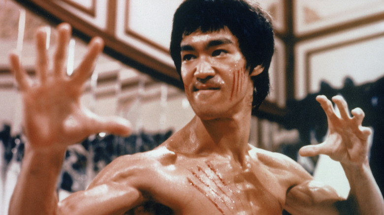 Bruce Lee fighting pose