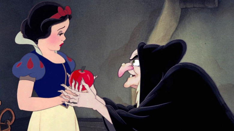 Witch with poisoned apple