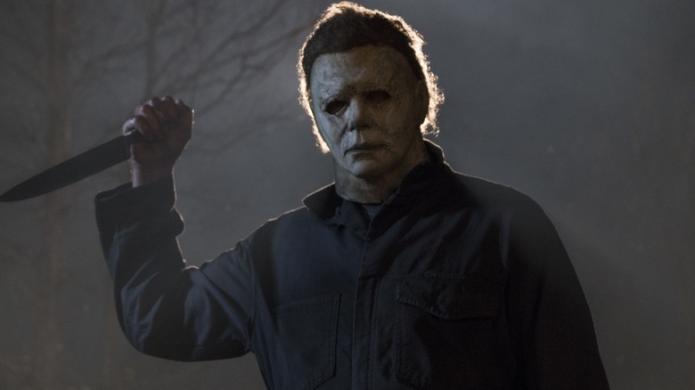 Michael Myers holding knife