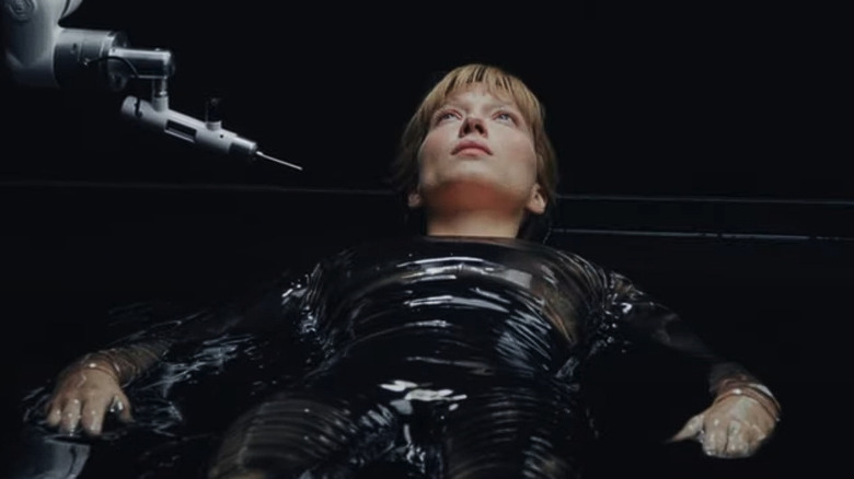 gabrielle injected by machine