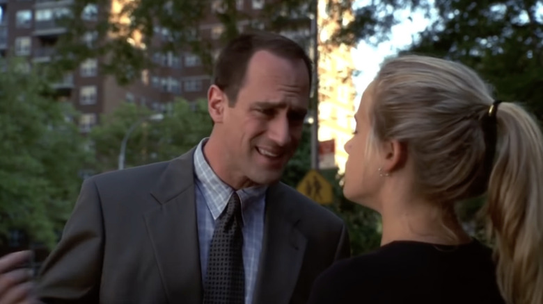 Elliot Stabler talking to Kathleen Stabler