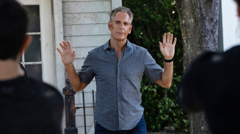 Pride puts his hands up on "NCIS: New Orleans"