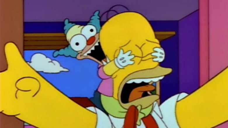 Evil Krusty doll attacks Homer