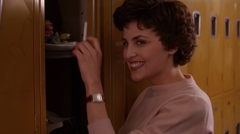 Audrey Horne holds cigarette