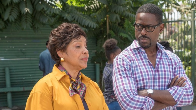 Phylicia Rashad and Sterling K. Brown in This Is Us