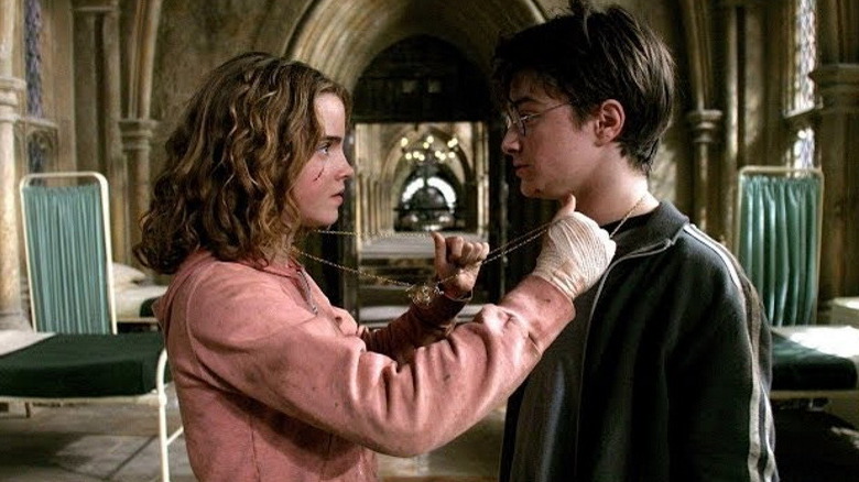 Hermione Granger and Harry Potter about to time travel