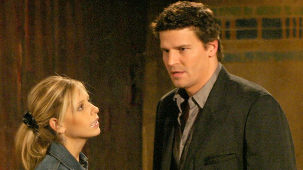 David Boreanaz and Sarah Michelle Gellar in Angel