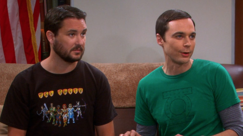 Wil Wheaton and Jim Parsons looking off camera