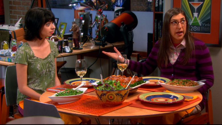 Lucy and Amy eating dinner