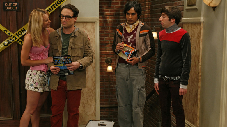 Penny, Leonard, Raj and Howard are awkward in a hallway on "The Big Bang Theory"