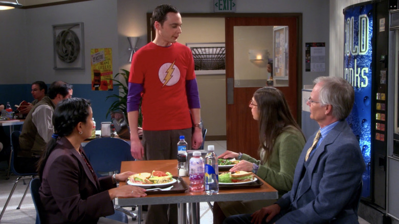 Sheldon embarasses Amy