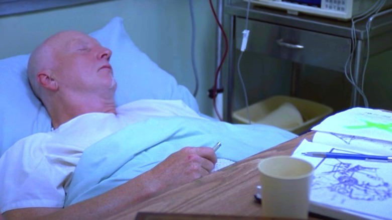 John Kramer in the hospital with his designs in Saw