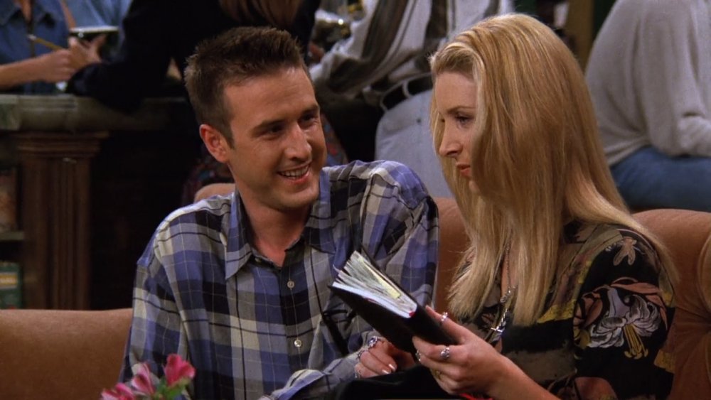 David Arquette as Malcolm and Lisa Kudrow as Phoebe Buffay in Friends